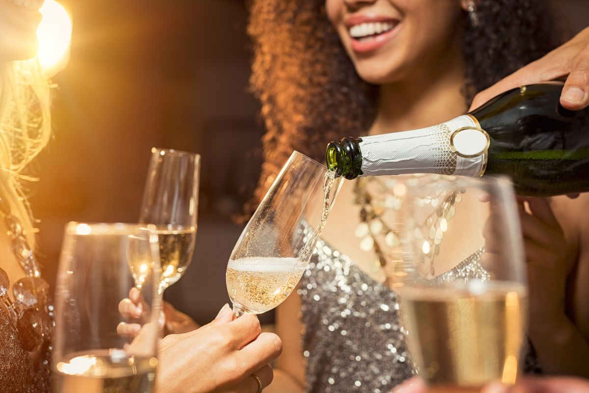 Moscato Vs. Champagne: Everything You Need To Know