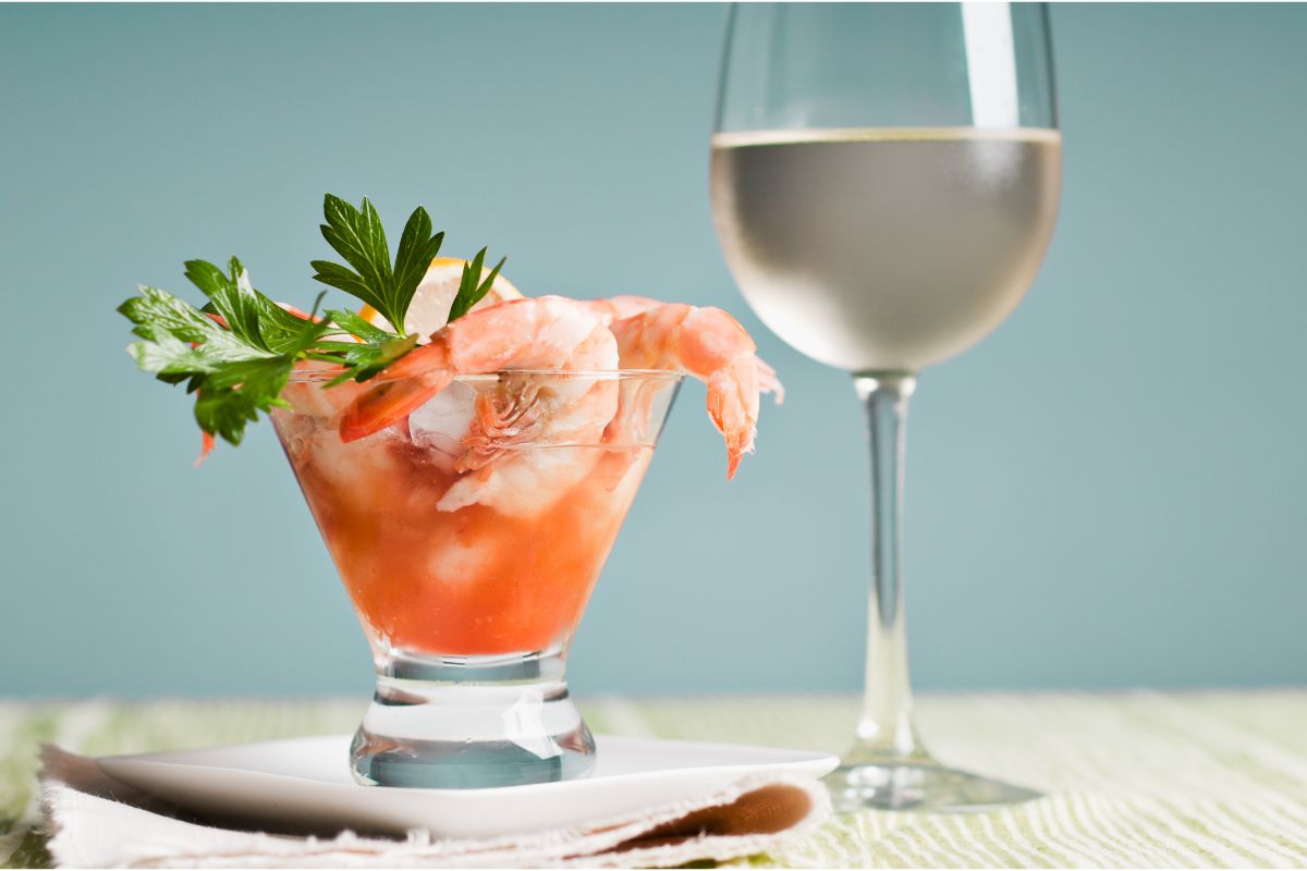 What Are The Best Shrimp Cocktail Wine Pairings