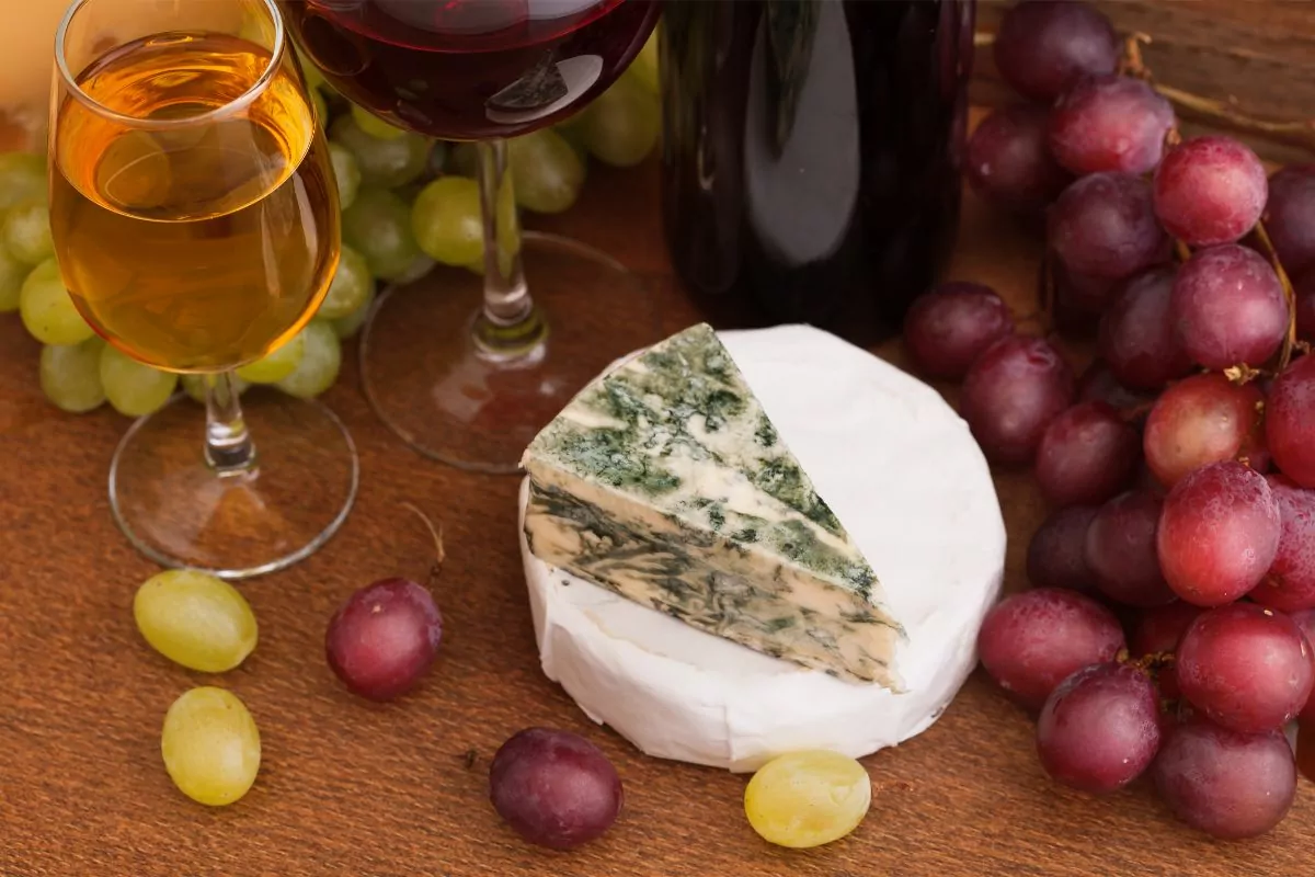 Best Wine And Cheese Pairings: Your Ultimate Guide